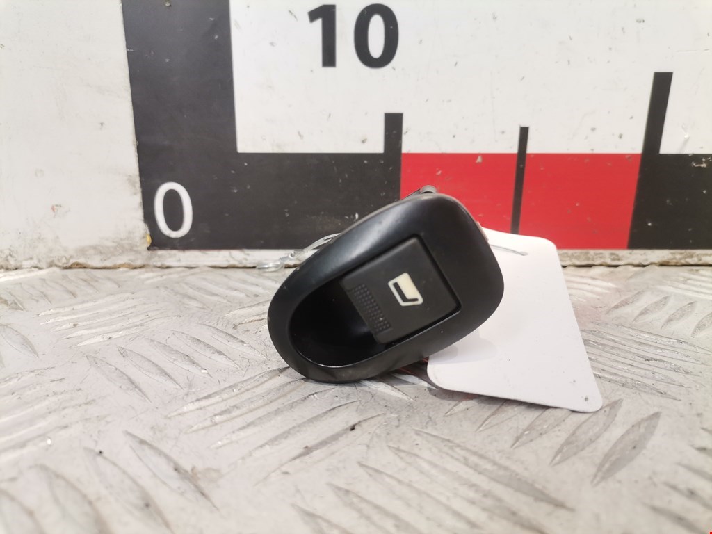 Кнопка стеклоподъемника PEUGEOT 406 1995-1999