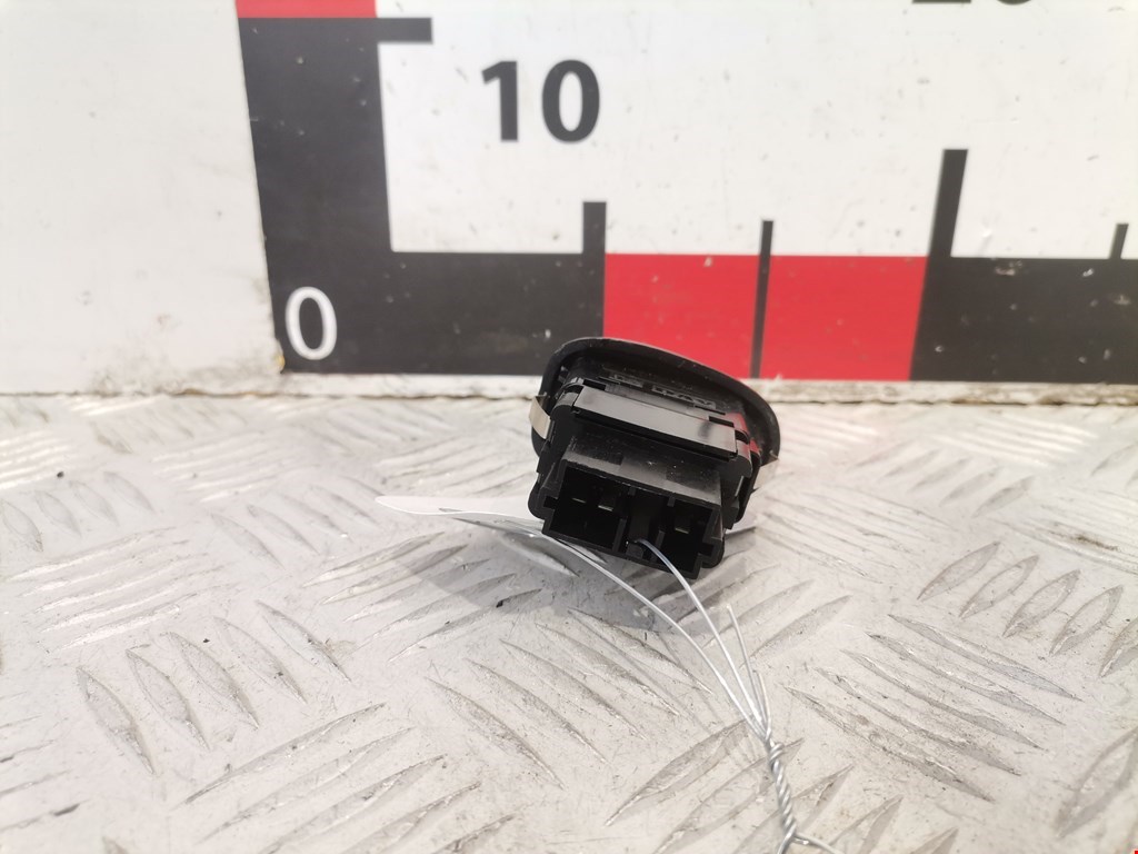 Кнопка стеклоподъемника PEUGEOT 406 1995-1999