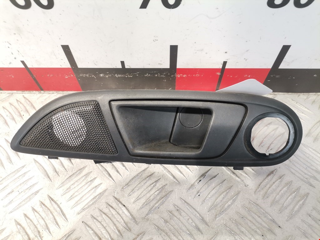 Ручка дверная передняя внутренняя левая FORD Fiesta 2008-2012