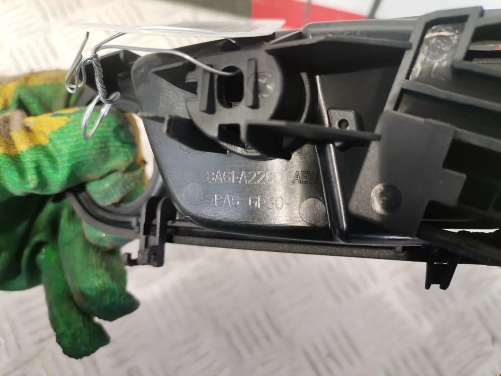 Ручка дверная передняя внутренняя левая FORD Fiesta 2008-2012