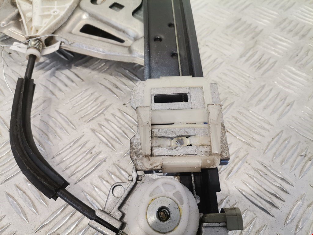 Стеклоподъемник задний левый MERCEDES-BENZ S-Class IV W220 1998-2005