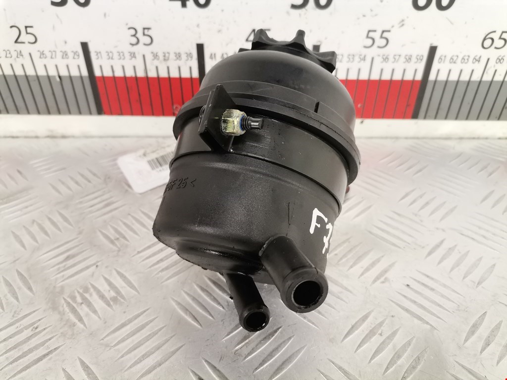 Бачок ГУР (гидроусилителя) TOYOTA Yaris 1999-2005