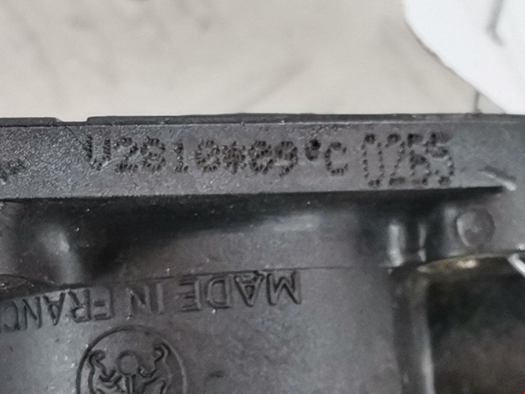 Корпус термостата RENAULT Clio 1998-2008