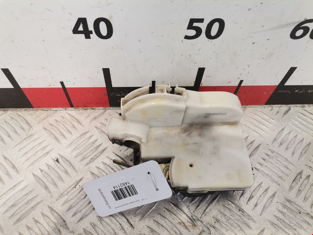 Замок двери передней правой VOLKSWAGEN Golf III 1991-1997