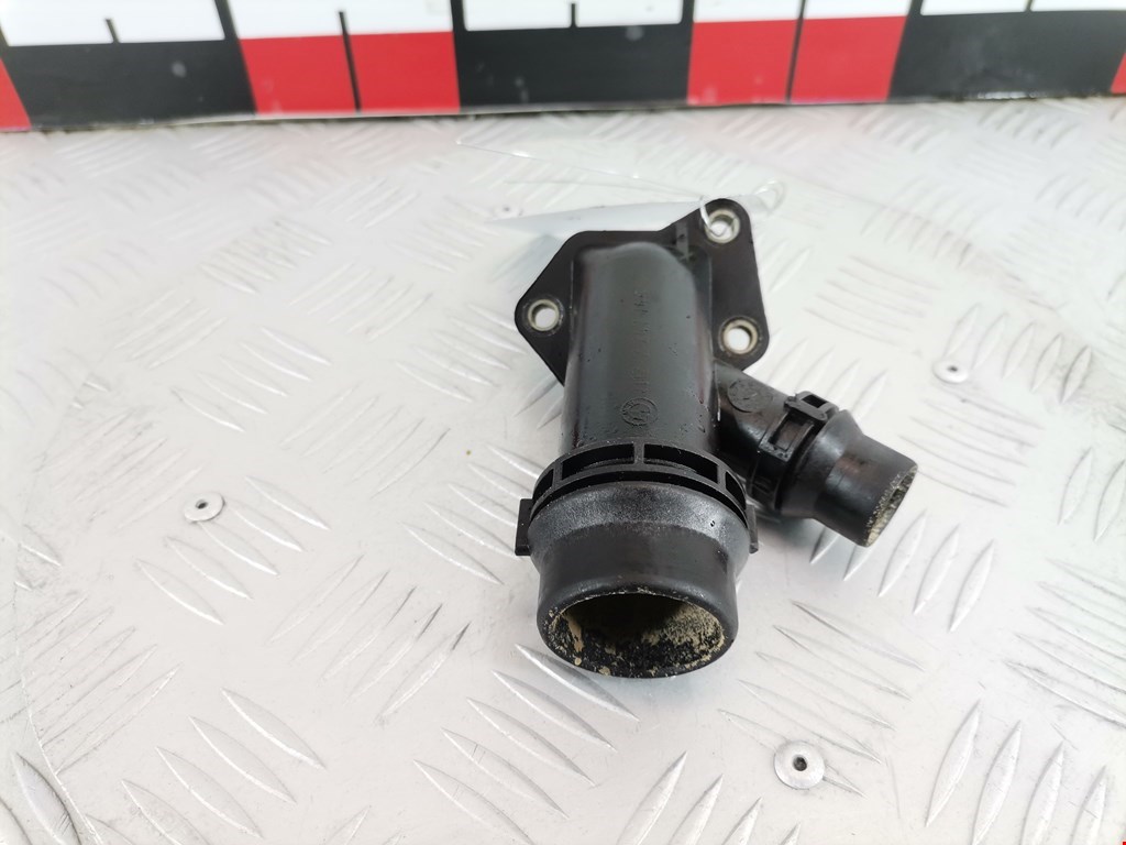 Тройник системы охлаждения MG ZT I 2001-2005