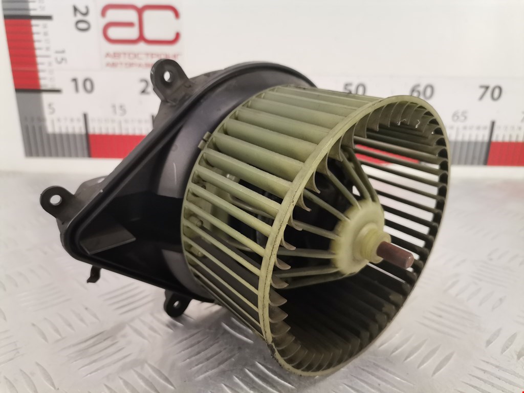 Моторчик (мотор) отопителя салона RENAULT Laguna 1993-2000