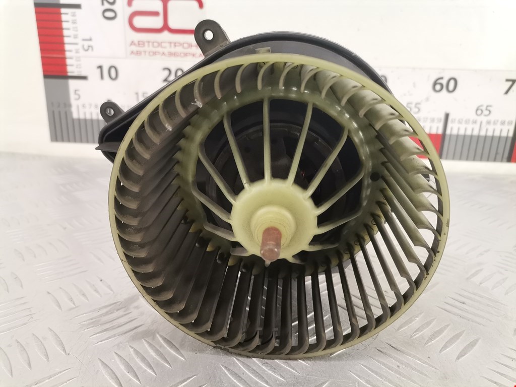 Моторчик (мотор) отопителя салона RENAULT Laguna 1993-2000