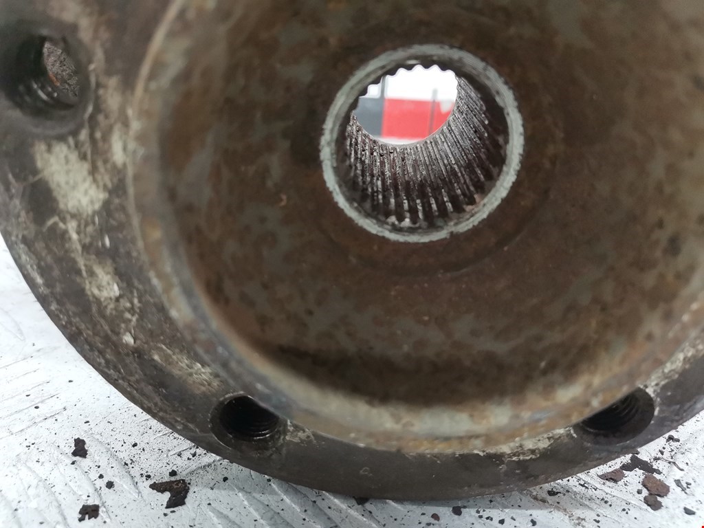 Ступица передняя правая OPEL Movano B 2010-н.в.