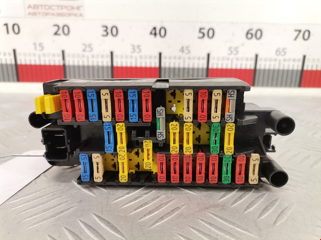 Датчик уровня в бачок омывателя PEUGEOT 406 1995-1999