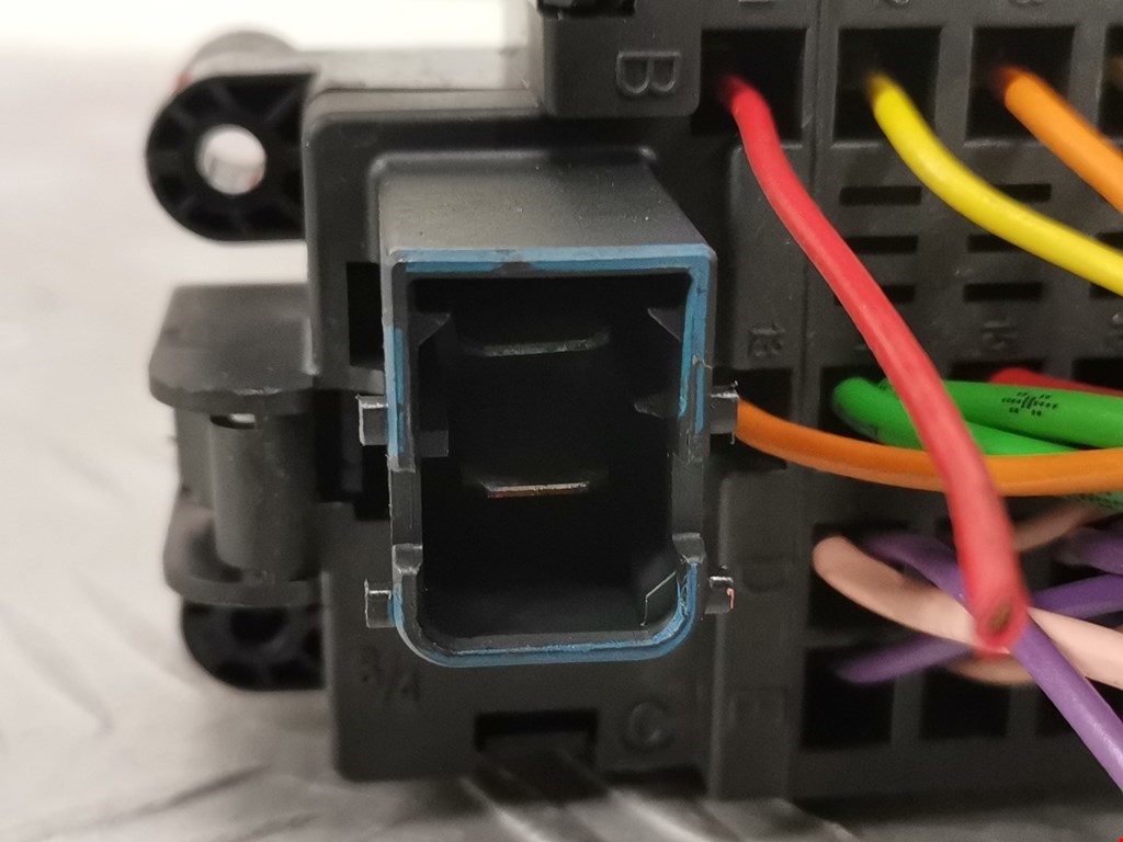 Датчик уровня в бачок омывателя PEUGEOT 406 1995-1999