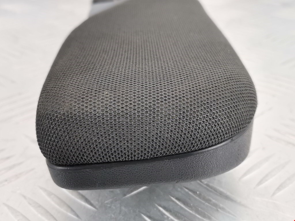 Подлокотник в салон RENAULT Scenic II 2003-2010