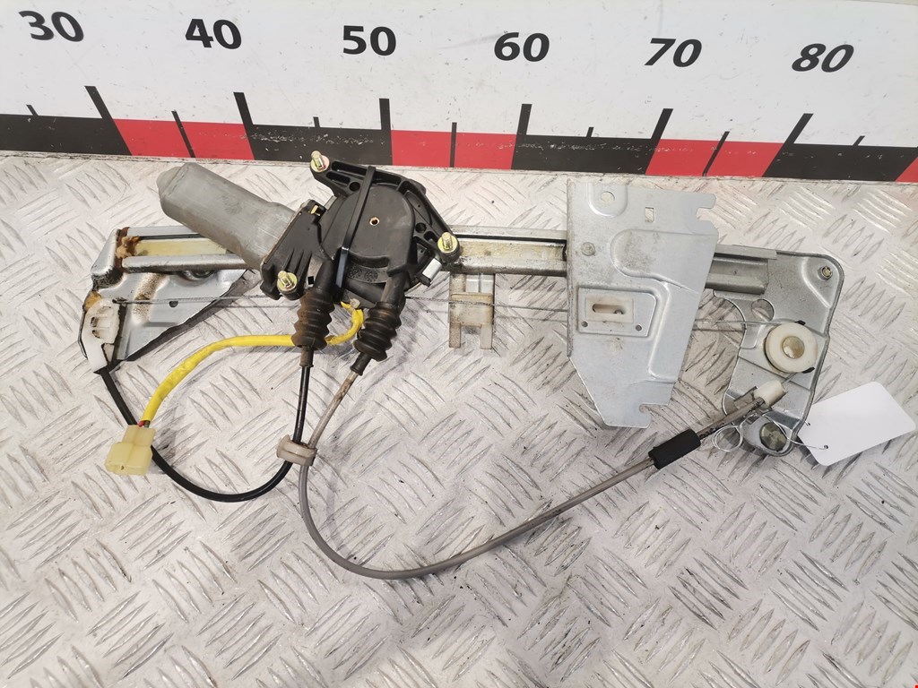 Стеклоподъемник задний левый MAZDA 323 BA 1994-1998