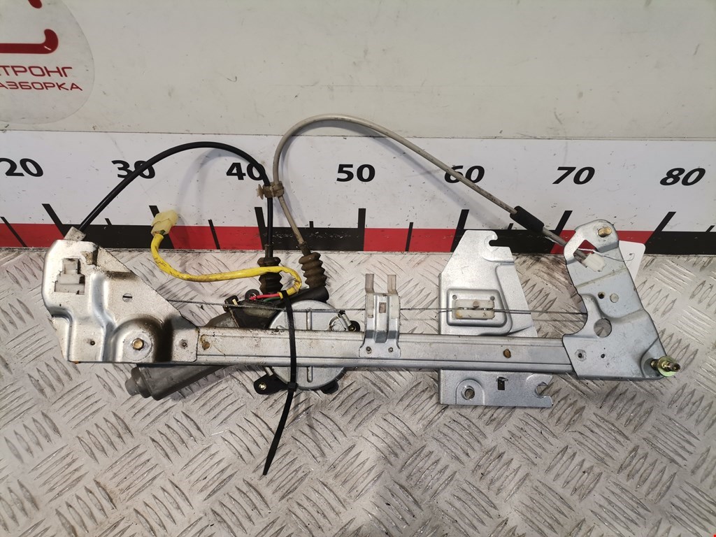 Стеклоподъемник задний левый MAZDA 323 BA 1994-1998