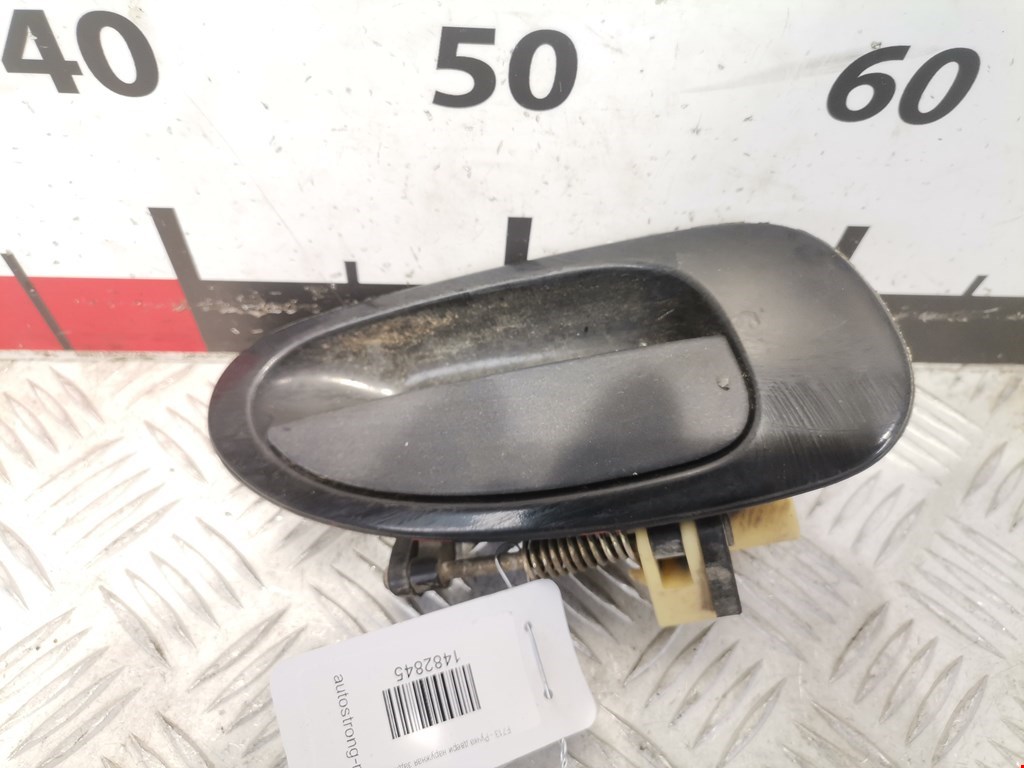 Ручка двери задней наружная правая MAZDA 323 BA 1994-1998