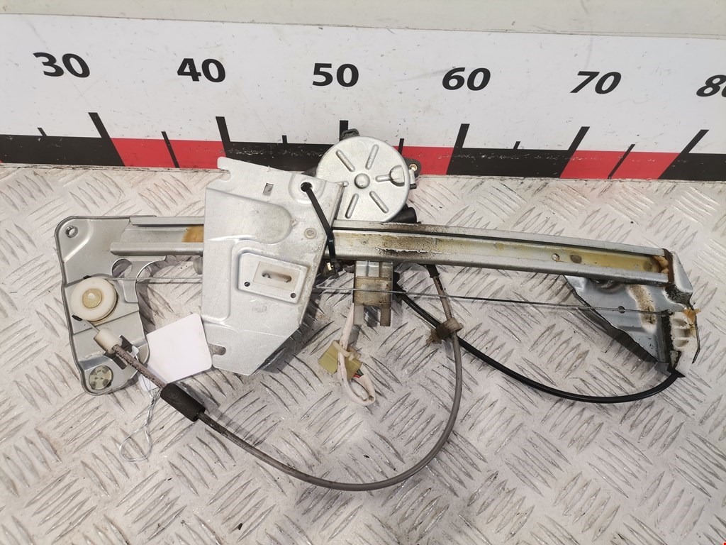 Стеклоподъемник задний правый MAZDA 323 BA 1994-1998