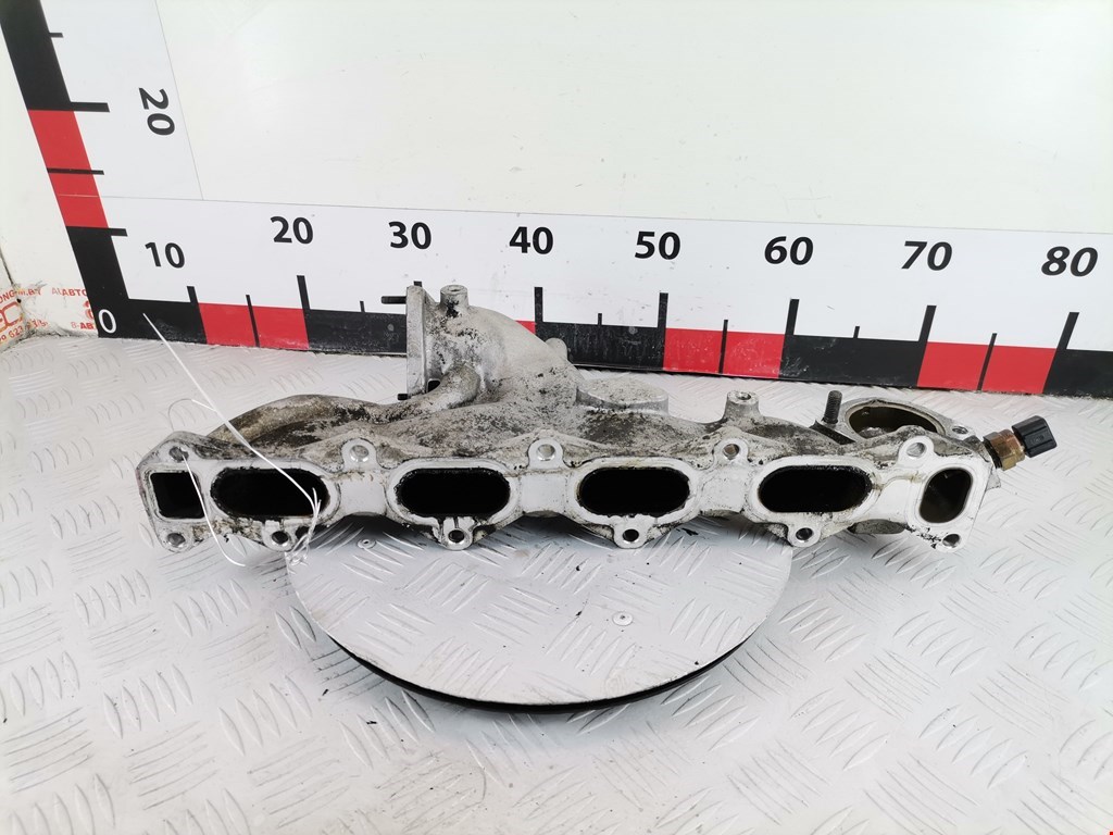 Коллектор впускной KIA Carens 1999-2002