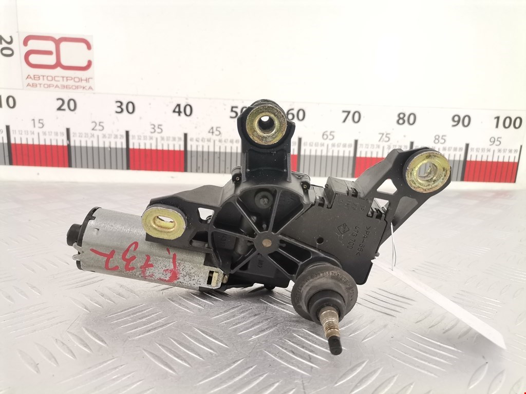 Моторчик стеклоочистителя задний SEAT Leon 1999-2005