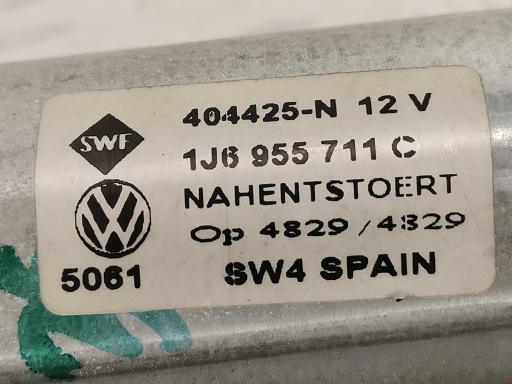 Моторчик стеклоочистителя задний SEAT Leon 1999-2005