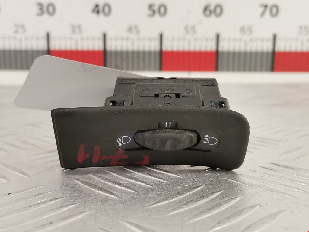 Кнопка корректора фар RENAULT Laguna 1993-2000