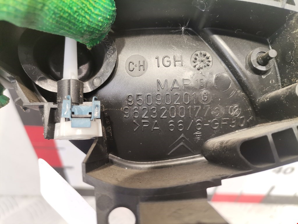 Ручка дверная передняя внутренняя левая CITROEN Xsara 1997-2000