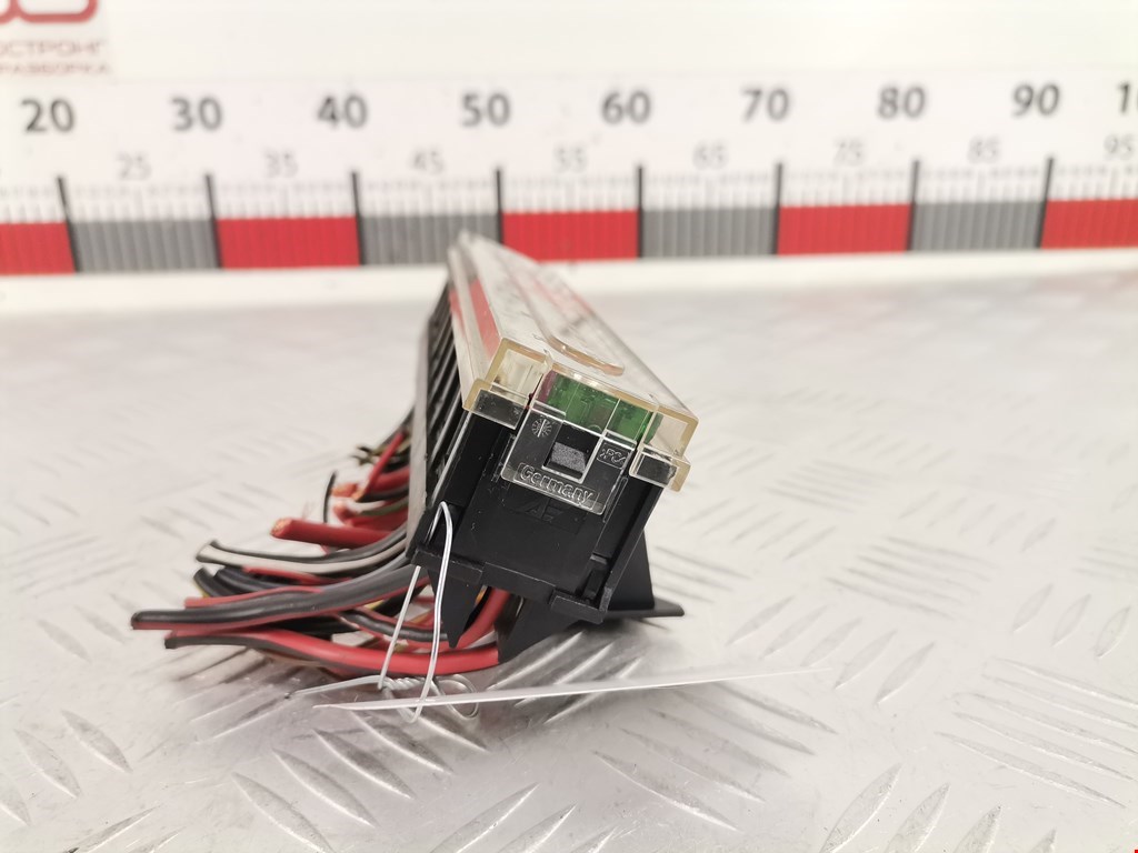 Датчик уровня в бачок омывателя FORD Galaxy 1995-2005