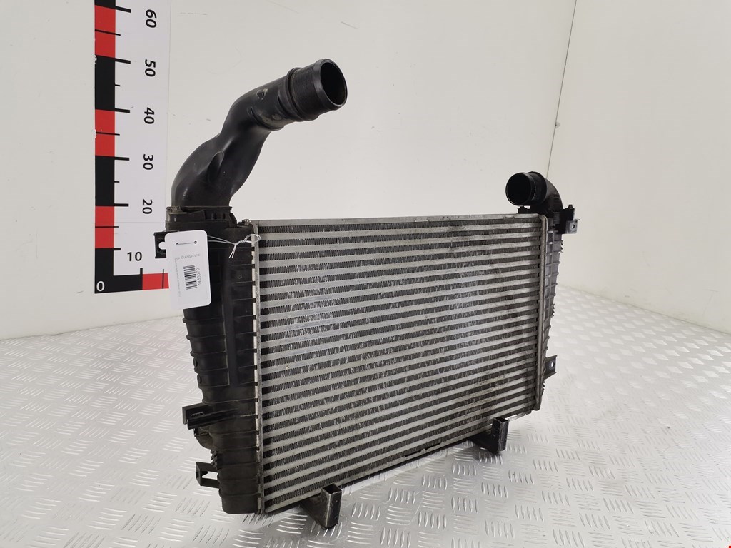 Интеркулер (радиатор интеркулера) OPEL Zafira B 2005-2012