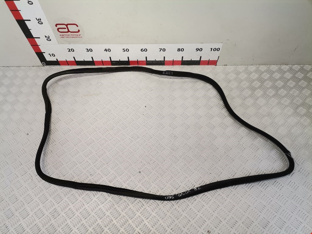 Уплотнитель двери VOLVO S60 I 2000-2010