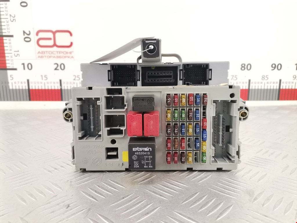 Датчик уровня в бачок омывателя FIAT Punto II (188) 1999-2007