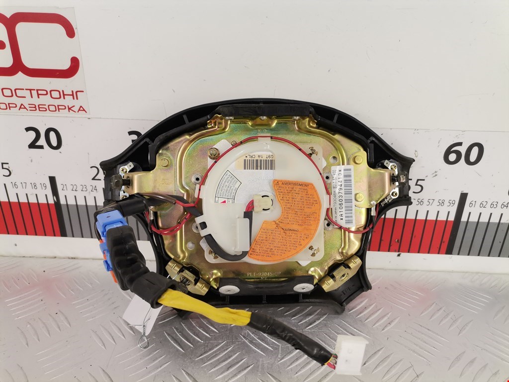 Подушка безопасности в рулевое колесо MAZDA 323 BA 1994-1998