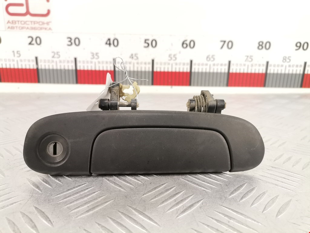 Ручка двери передней наружная правая MAZDA 323 FA 1977-1980