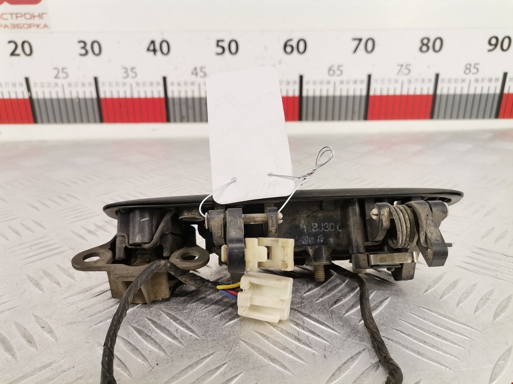 Ручка двери передней наружная левая MAZDA 323 FA 1977-1980