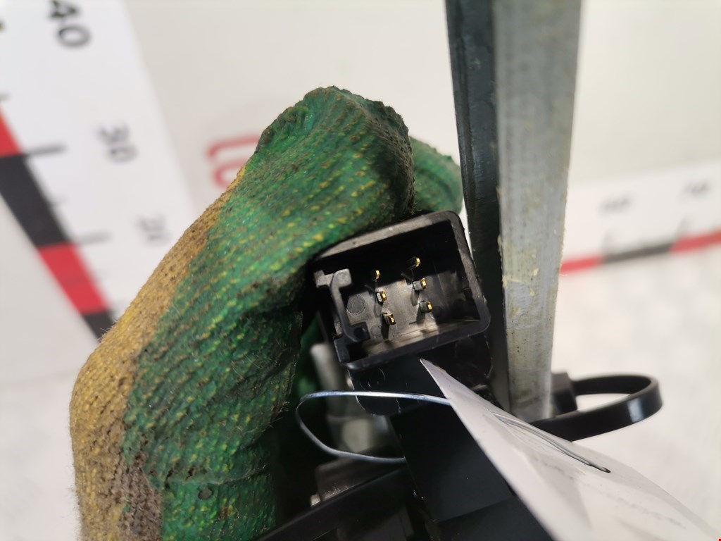 Стеклоподъемник задний левый MAZDA Mazda 5 CR 2005-2010