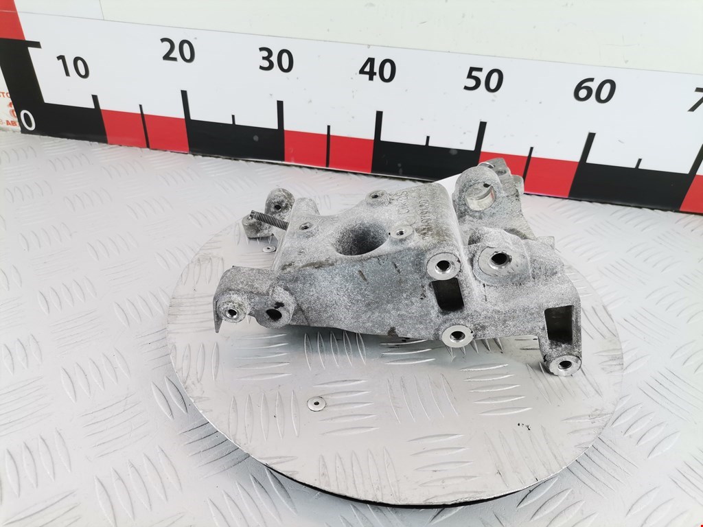 Кронштейн генератора PEUGEOT 207 2006-2015