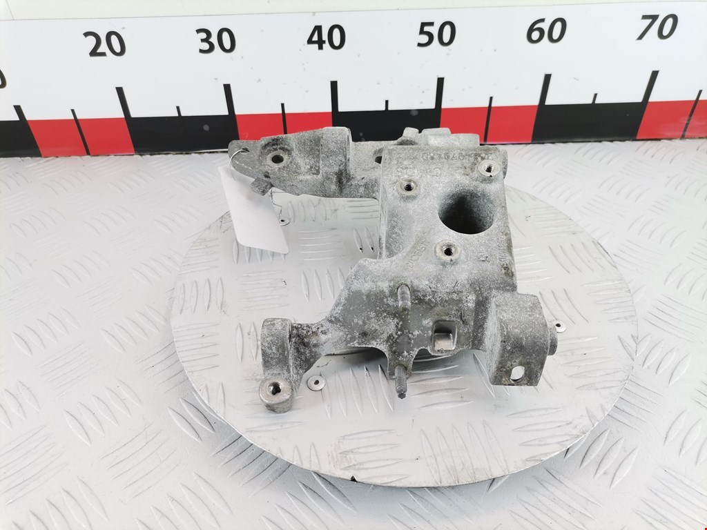 Кронштейн генератора PEUGEOT 207 2006-2015