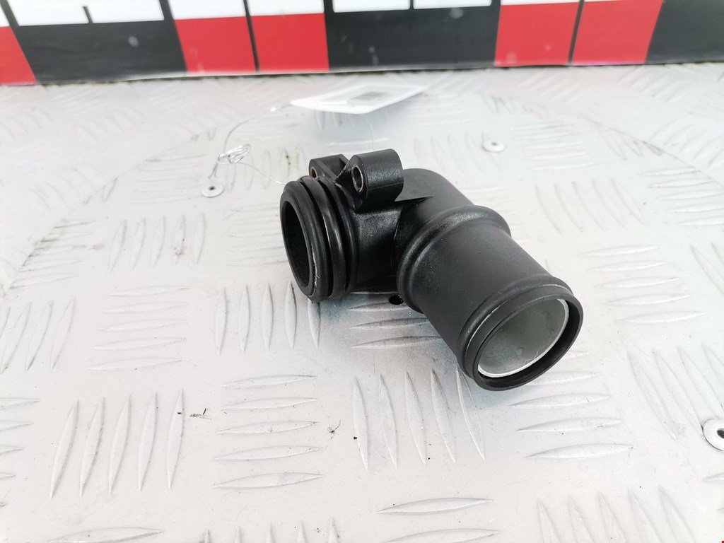 Тройник системы охлаждения CHRYSLER PT Cruser 2000-2010