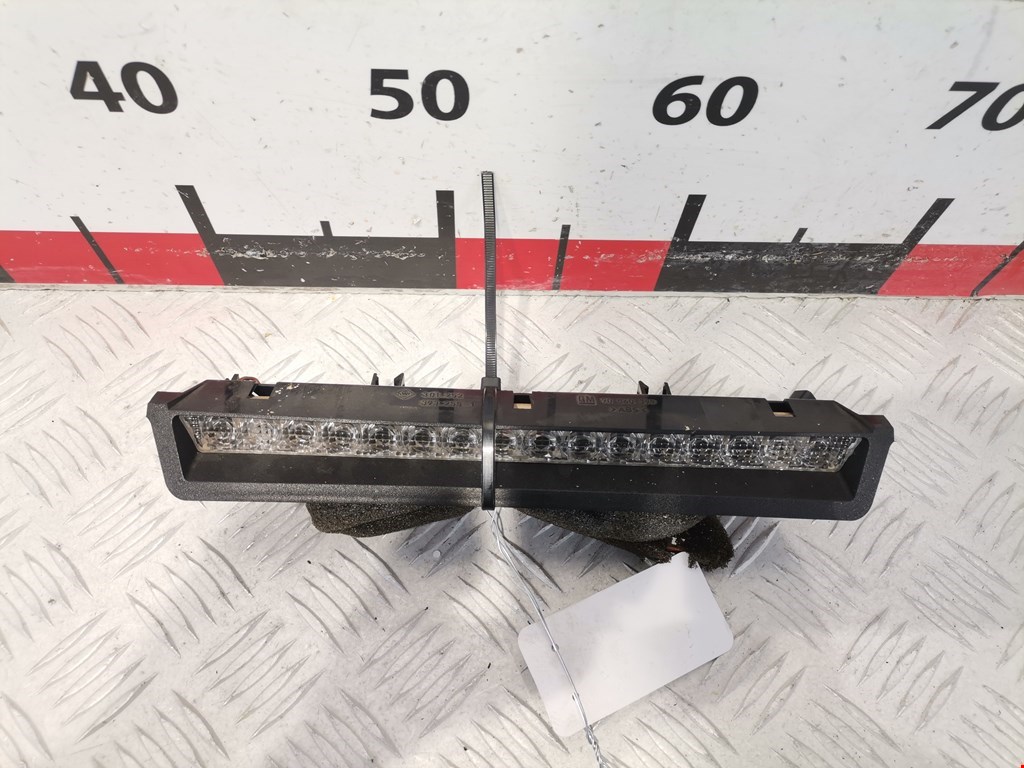 Фонарь дополнительный тормозной (стоп-сигнал) Opel Astra G (1998-2004)