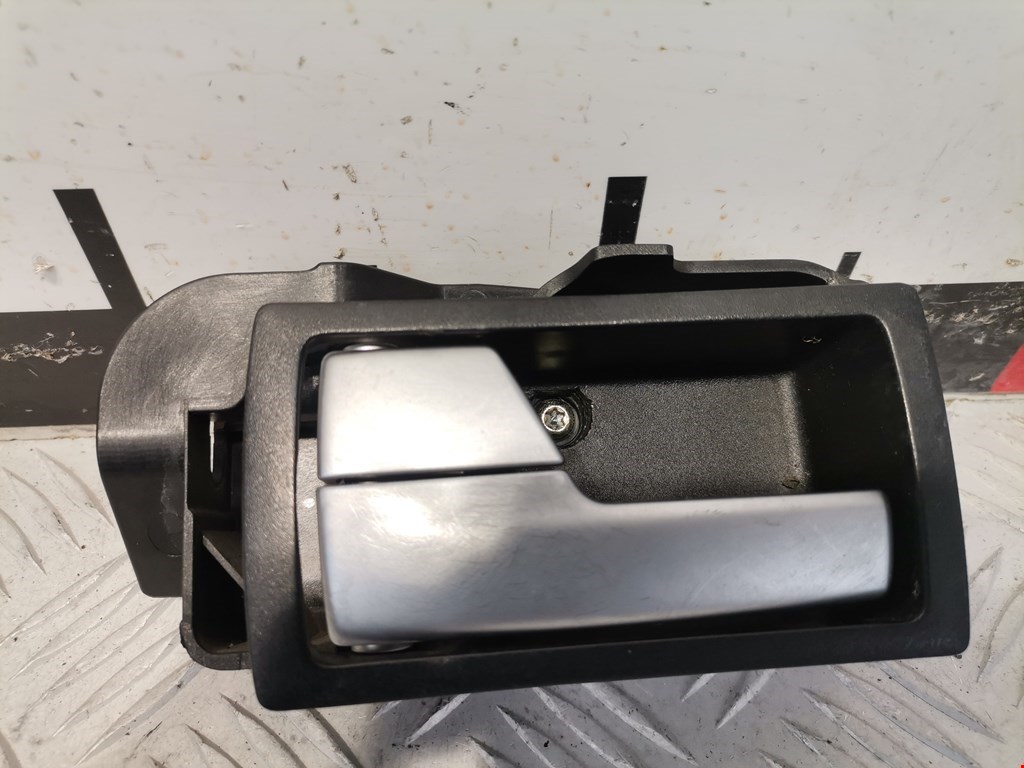 Ручка дверная передняя внутренняя левая FORD Mondeo III 2000-2007