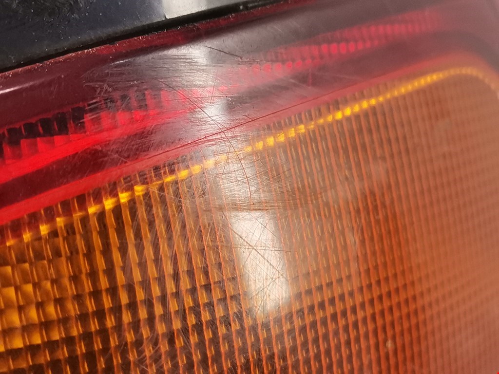 Фонарь задний левый MAZDA 323 BA 1994-1998