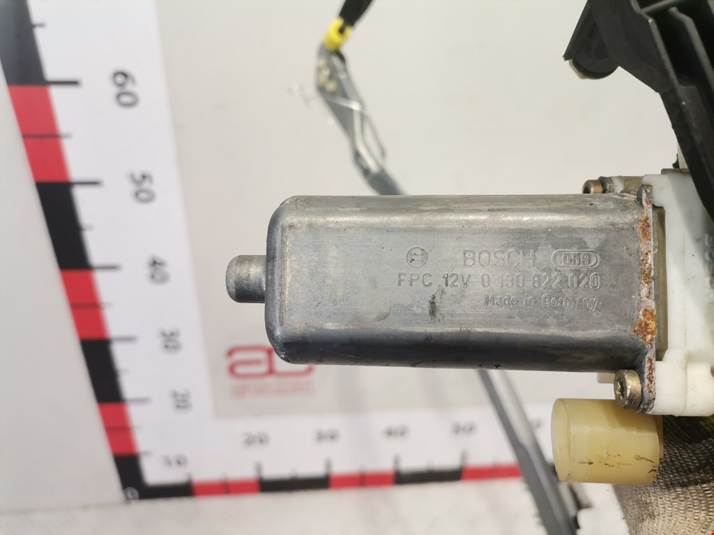 Стеклоподъемник передний левый RENAULT Clio 1998-2008