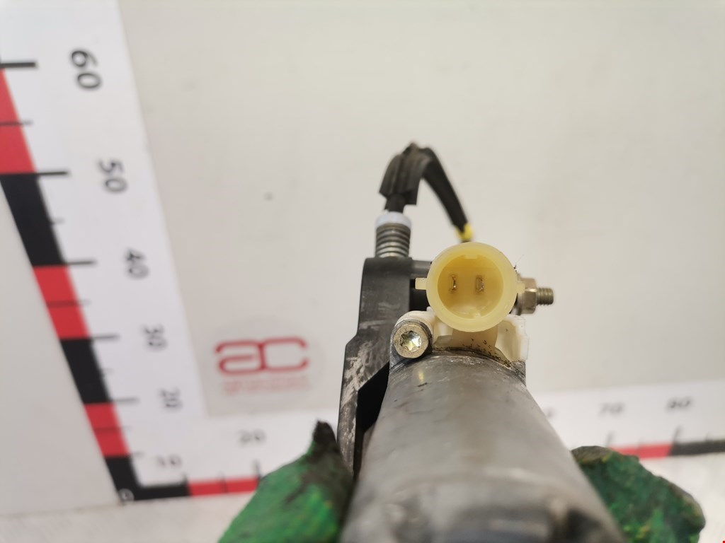 Стеклоподъемник передний левый RENAULT Clio 1998-2008