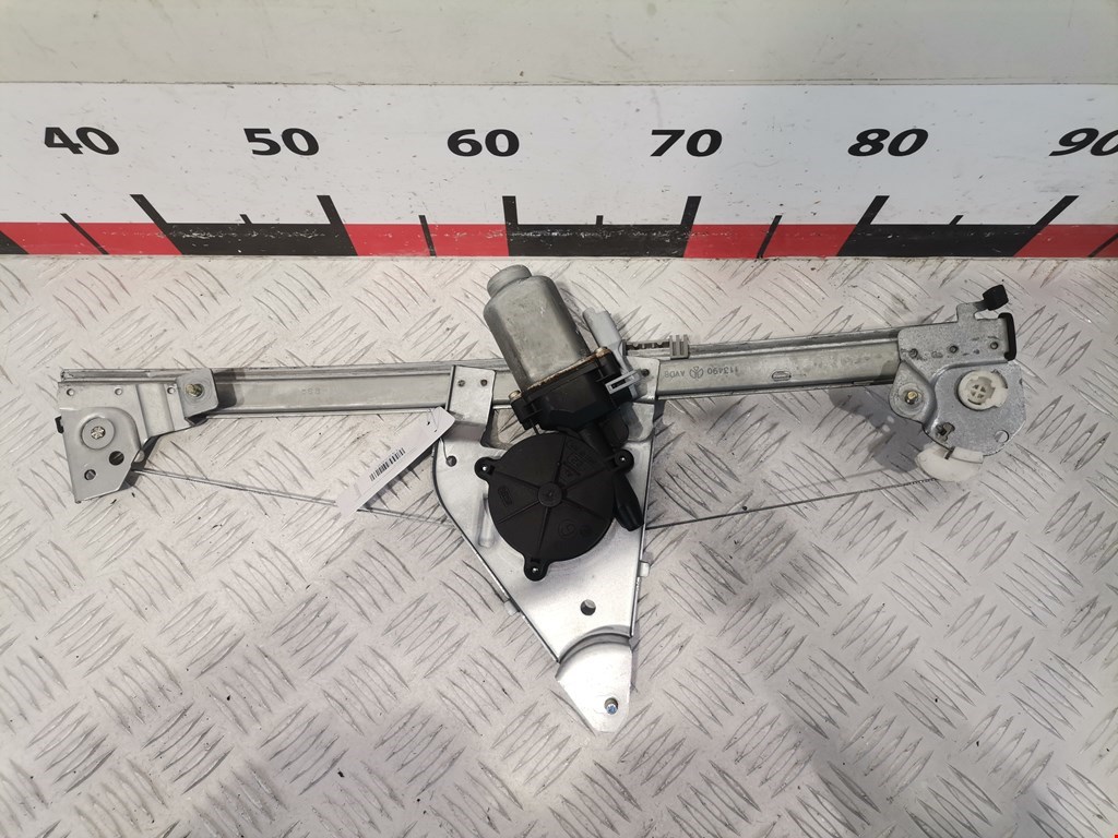 Стеклоподъемник передний правый CITROEN Xantia 1993-2002