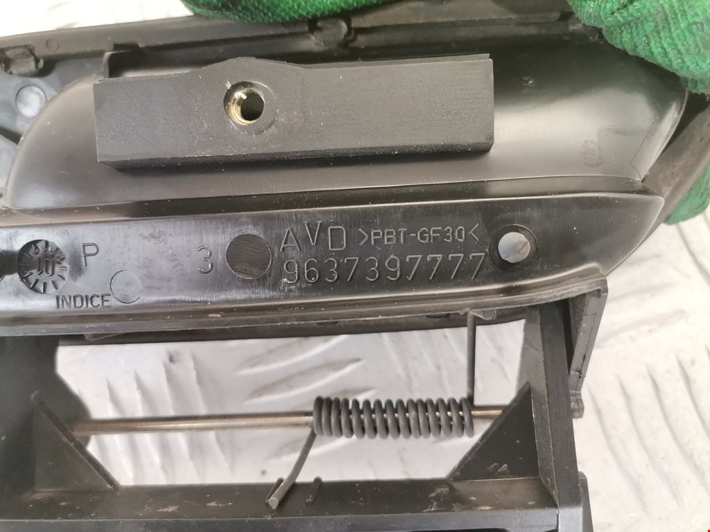 Ручка двери передней наружная правая CITROEN Xantia 1993-2002