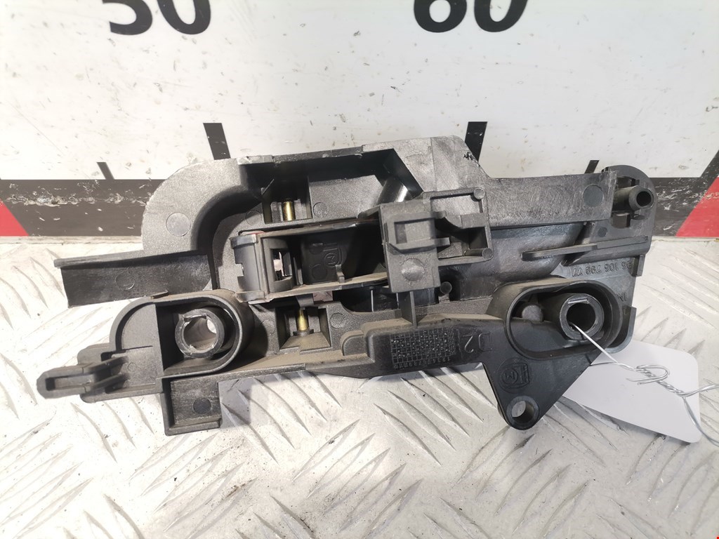 Ручка дверная передняя внутренняя правая CITROEN Xantia 1993-2002