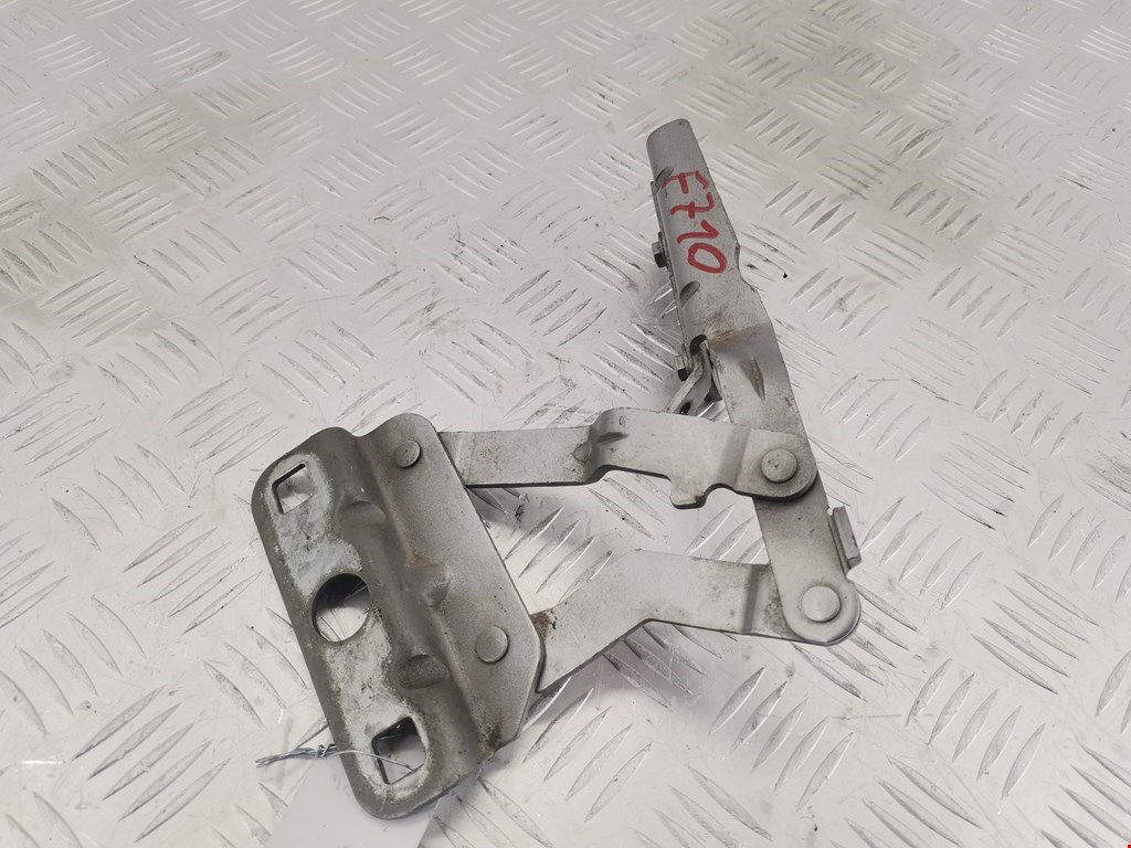 Петля капота левая/правая CITROEN Xsara 1997-2000