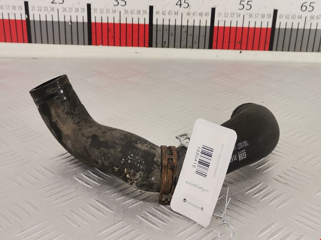 Патрубок системы охлаждения Opel Zafira A (1999-2006)