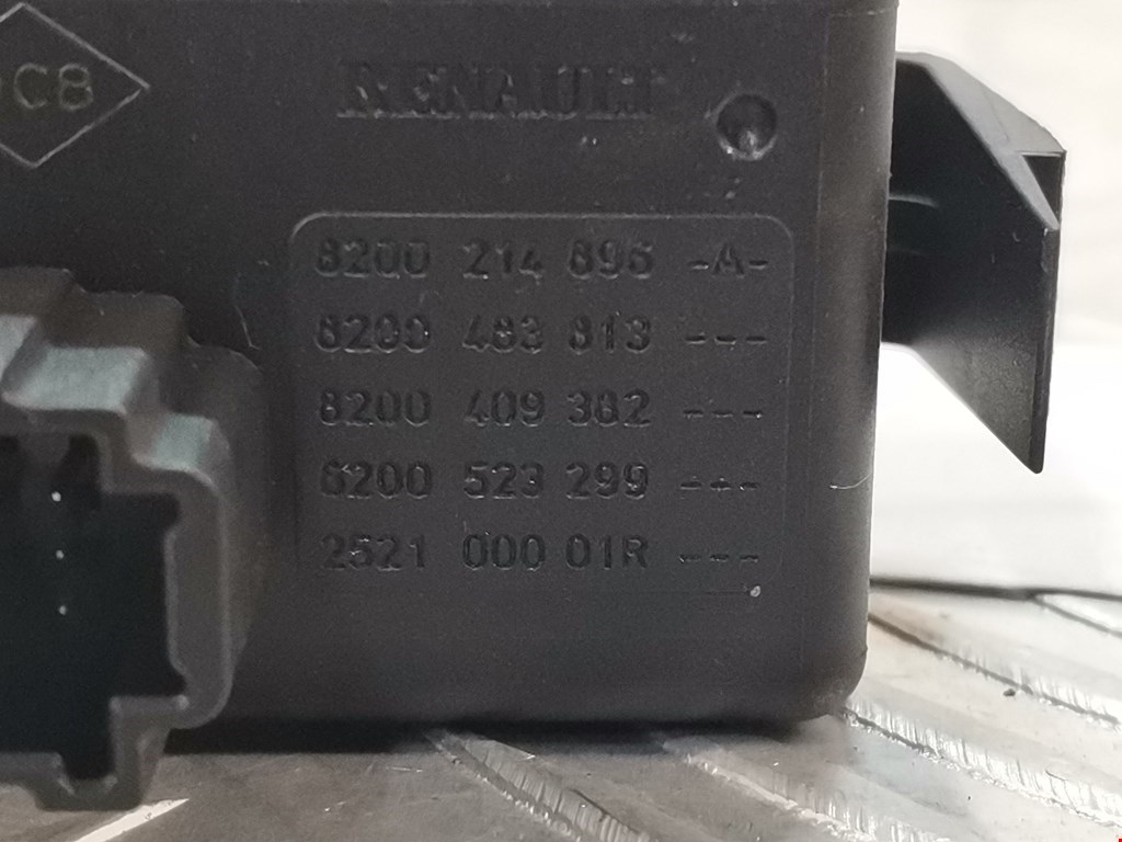 Кнопка аварийной сигнализации (аварийки) RENAULT Megane III 2009-2016