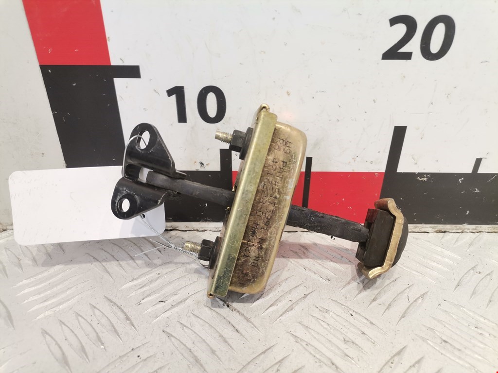 Ограничитель открывания двери CHRYSLER Voyager III GS 1995-2000