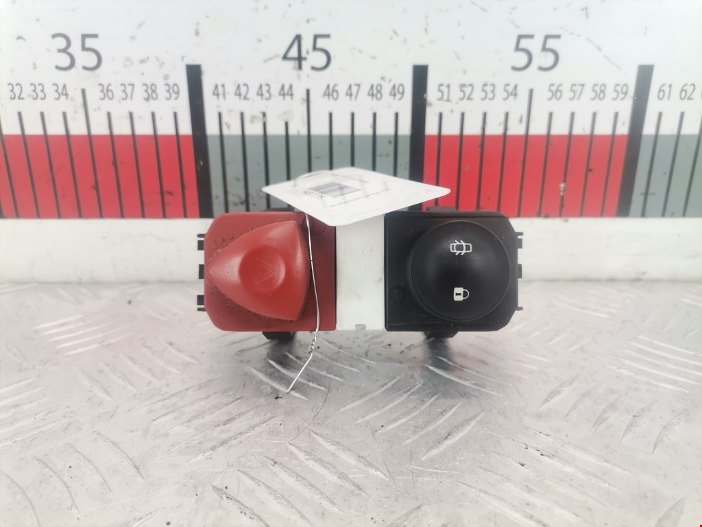 Кнопка аварийной сигнализации (аварийки) RENAULT Scenic II 2003-2010