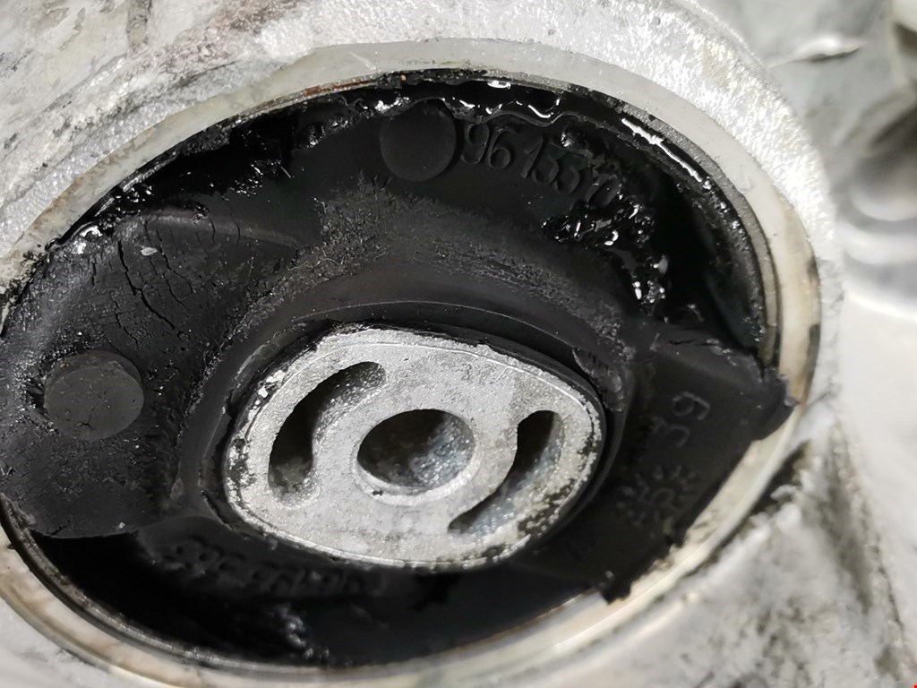 Кронштейн CITROEN Xantia 1993-2002