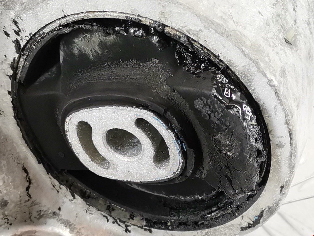 Кронштейн CITROEN Xantia 1993-2002